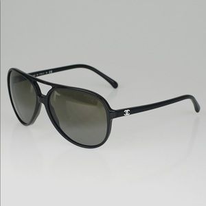 CHANEL SUNGLASSES 
Black Acetate Frame Small 'CC" Logo Aviator Sunglasses-5206